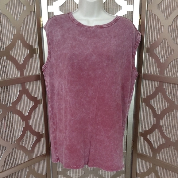 Torrid Pink Sleeveless Muscle Tee - Picture 1 of 3